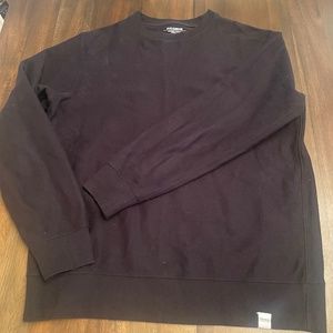 PULL&BEAR- black crew neck